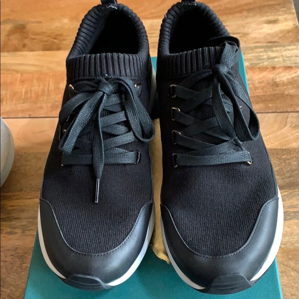 BUSCEMI RUN1 - Picture 3 of 6